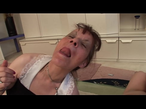 ❤️ Dve babici in en dedek imajo seks v troje ❤ Porno pri nas ❌️❤